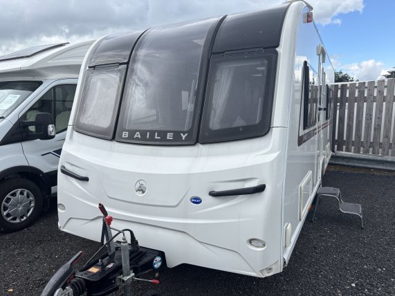 Bailey Unicorn Valencia 2019
