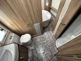 Swift Elegance Grande 835 2021