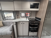 Coachman Acadia 545 2025