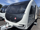 Swift Elegance Grande 835 2021