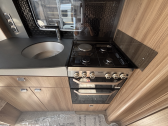 Swift Elegance Grande 835 2021