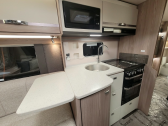 Swift Conqueror Grande 580 2026